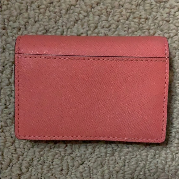 Michael Kors wallet - Picture 2 of 4